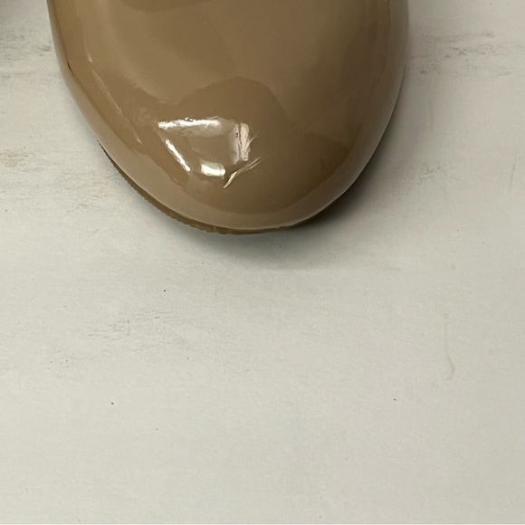 CL by Laundry Tan Wedge - Picture 6 of 6